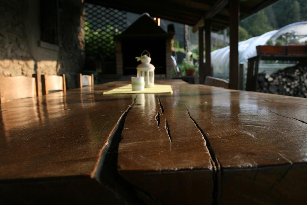 Cottage Casa Felice กลูโซเน ภายนอก รูปภาพ
