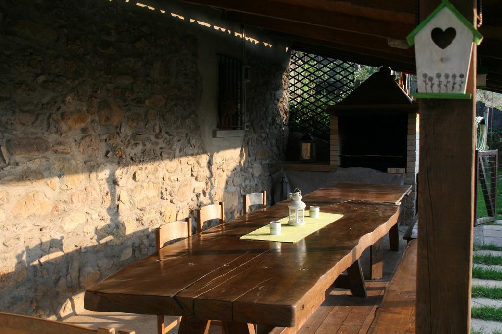Cottage Casa Felice กลูโซเน ภายนอก รูปภาพ
